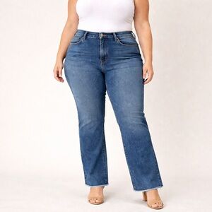 Good American Good Legs Straight Jeans 15 Plus Mid Rise Raw Hem NWT